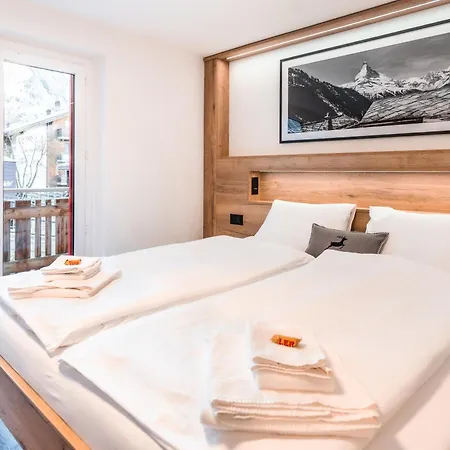 Enzian - Matterhorn Sicht Bei Der Bergbahn Inspiringplaceszermatt Appartement