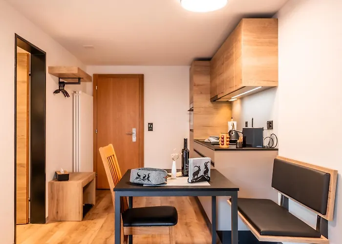 Enzian - Matterhorn Sicht Bei Der Bergbahn Inspiringplaceszermatt Zermatt