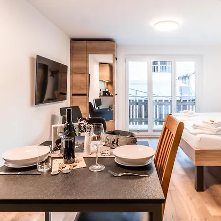 Enzian - Matterhorn Sicht Bei Der Bergbahn Inspiringplaceszermatt Apartman *