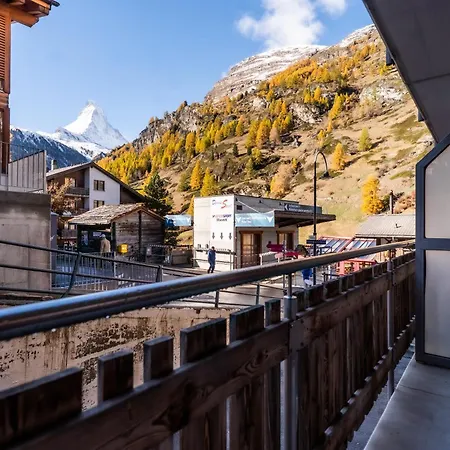 Enzian - Matterhorn Sicht Bei Der Bergbahn Inspiringplaceszermatt Apartman *